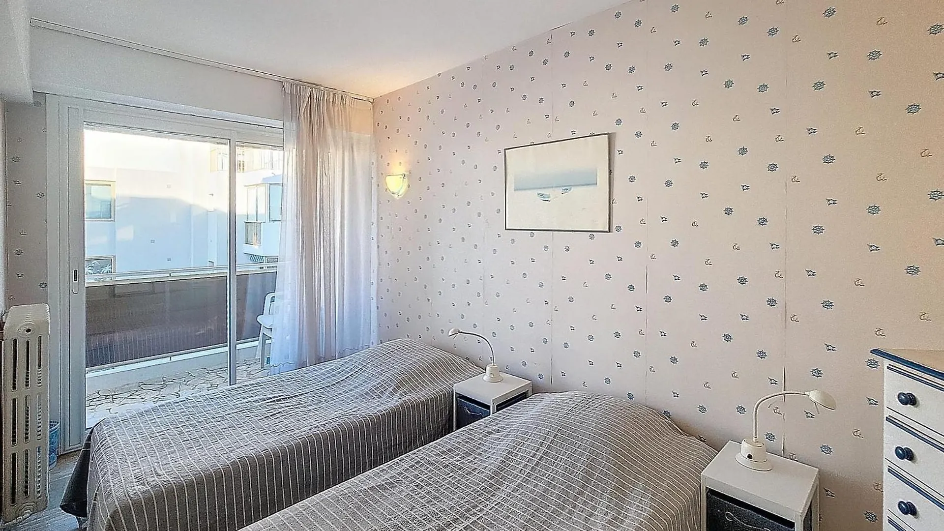Henri Camille Real Estate- Le Cap - 2 Bedrooms Apt Sea View Cannes Holiday home
